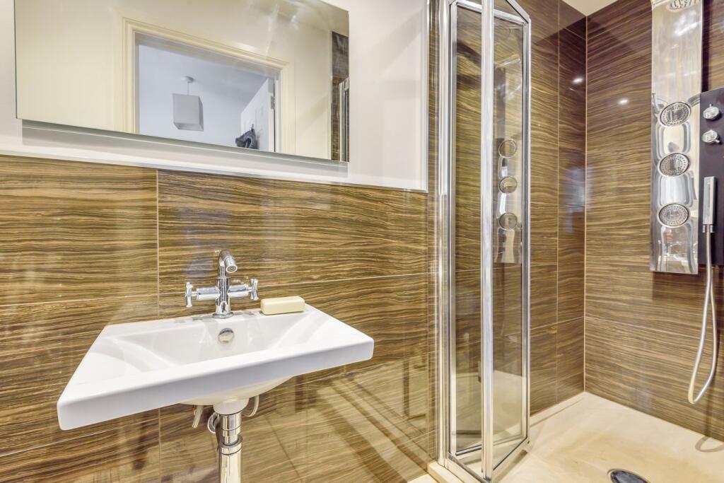 Additional image 9 of Chamberlain Street, Wells, BA5