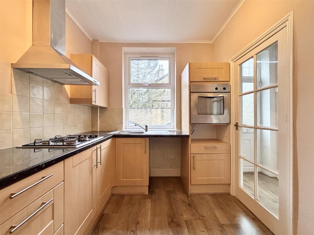Additional image 3 of Pastureside Terrace West, Clayton, Bradford