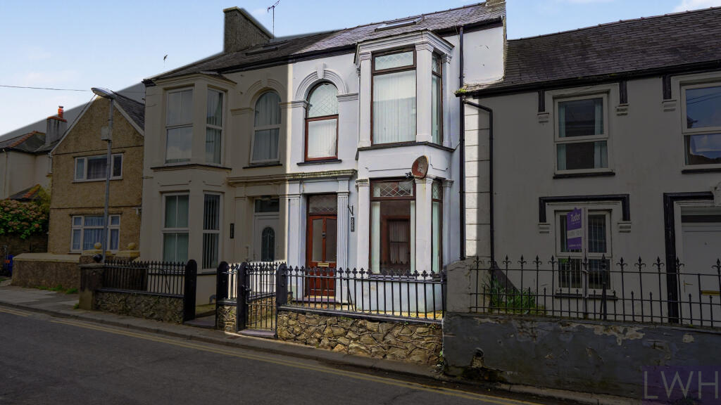 Main image of property: Stryd Fawr, Nefyn