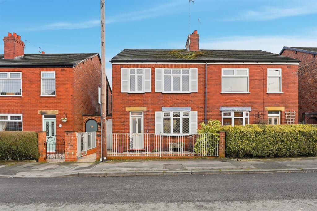 Main image of property: Peter Street, Macclesfield