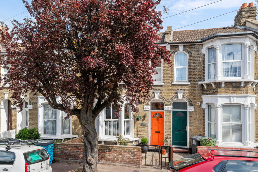 Main image of property: Hunsdon Road, London, SE14