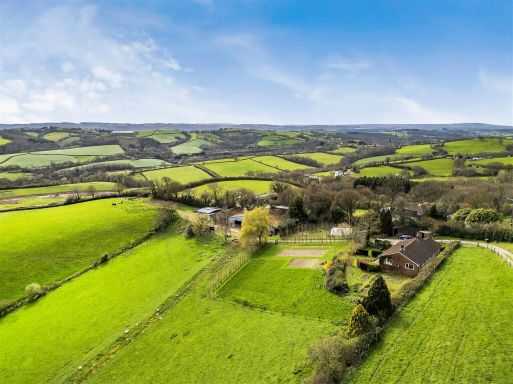 Main image of property: Whitestone, Exeter