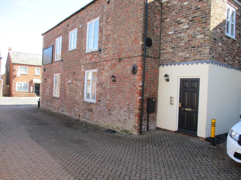 Apartment in South Holland, Gosberton CP - View 2