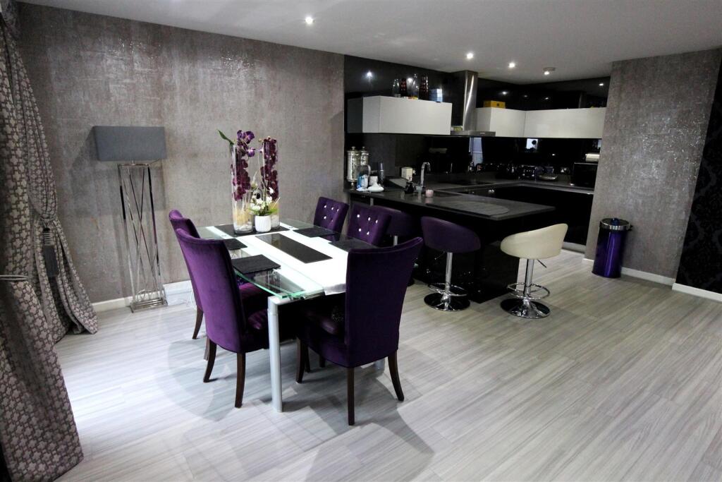 Main image of property: Whitehall Quay Yorkshire, Leeds, LS1