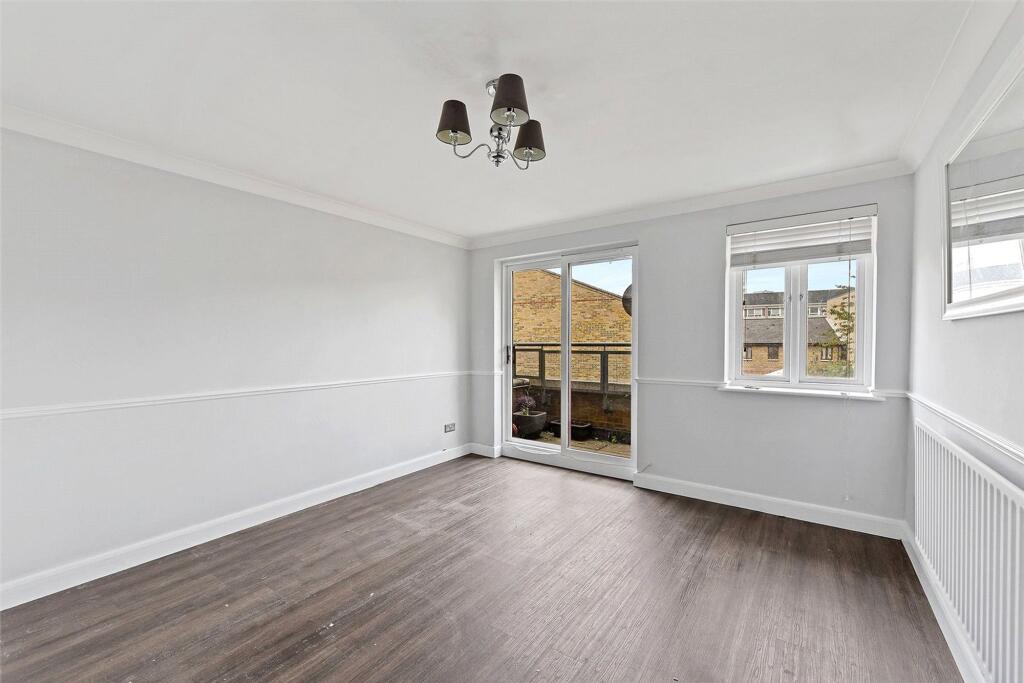 Main image of property: Metropolitan Close, London, E14