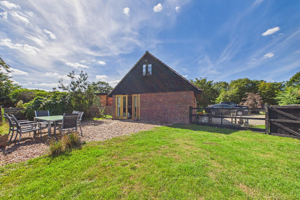 House in Norwich - More