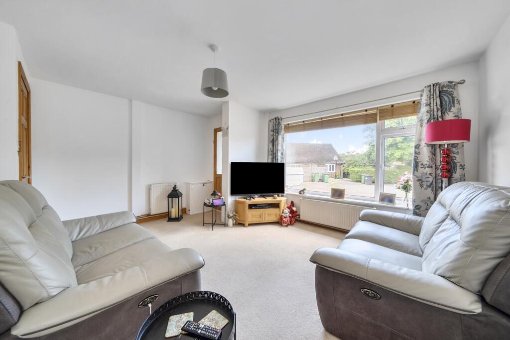 Minter Avenue, Densole, Folkestone, Kent, CT18 photo 4