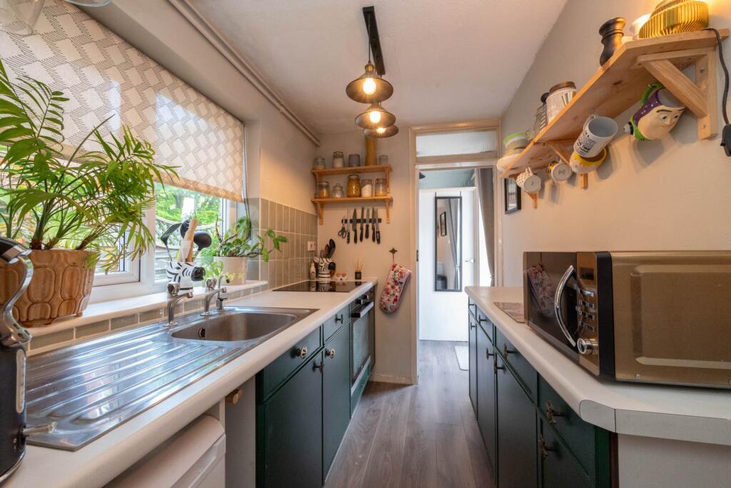 House in Canterbury, Sturry - More