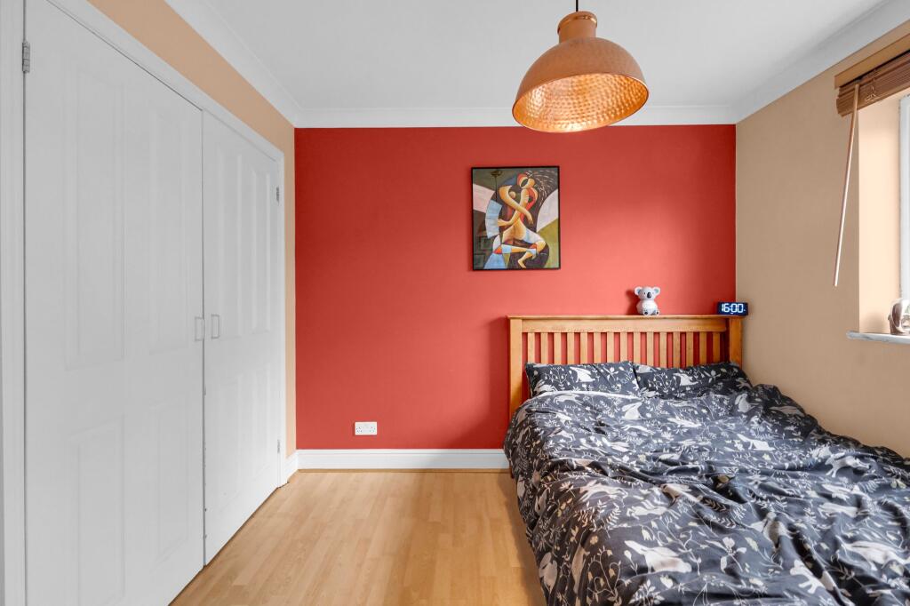 Apartment in London - View 3