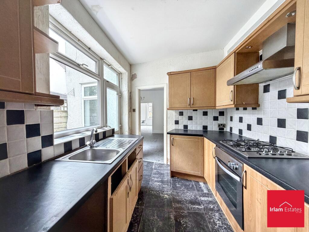 House in Manchester - More