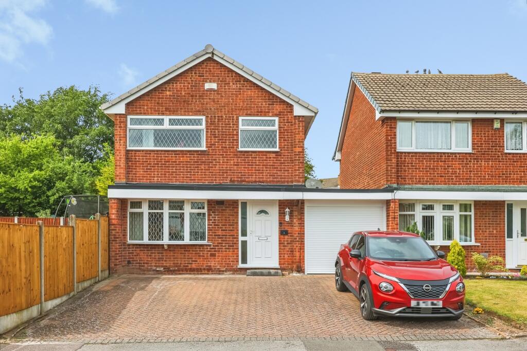 Main image of property: Pingle Crescent, Nottingham, NG5