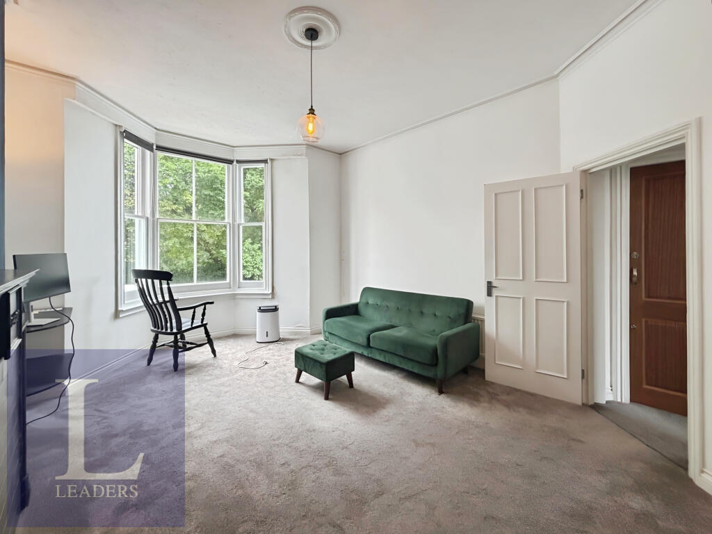 Apartment in Brighton - More