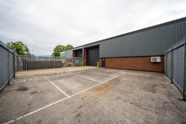 Unit B1 Hambridge Road 19.jpg