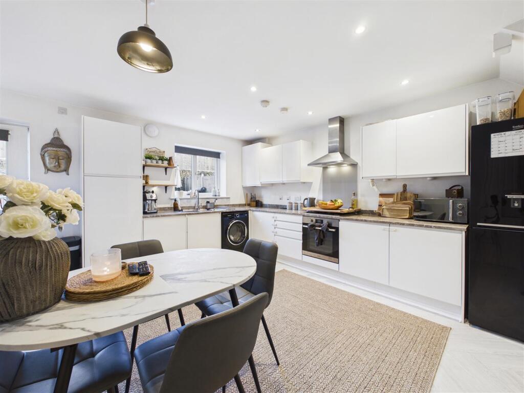 House in Chesterfield, Old Whittington - View 2