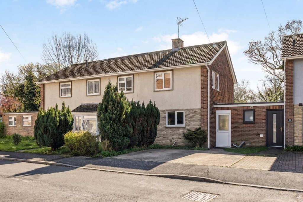 Main image of property: Moonrakers, Devizes