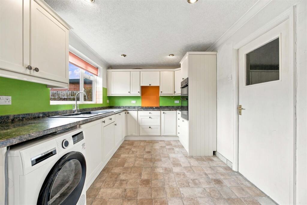 House in Southall - View 5