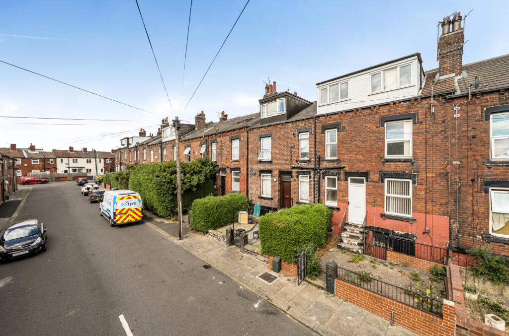 Main image of property: Thornleigh Mount, Leeds, West Yorkshire, LS9
