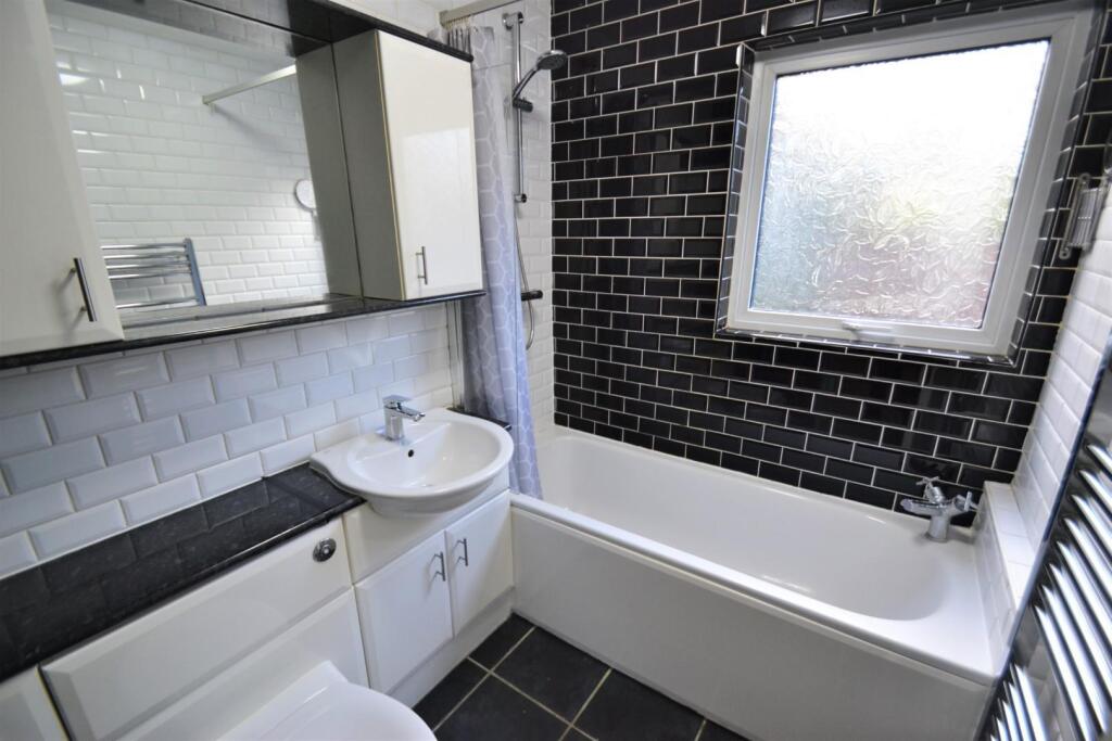 Apartment in Stevenage - View 5