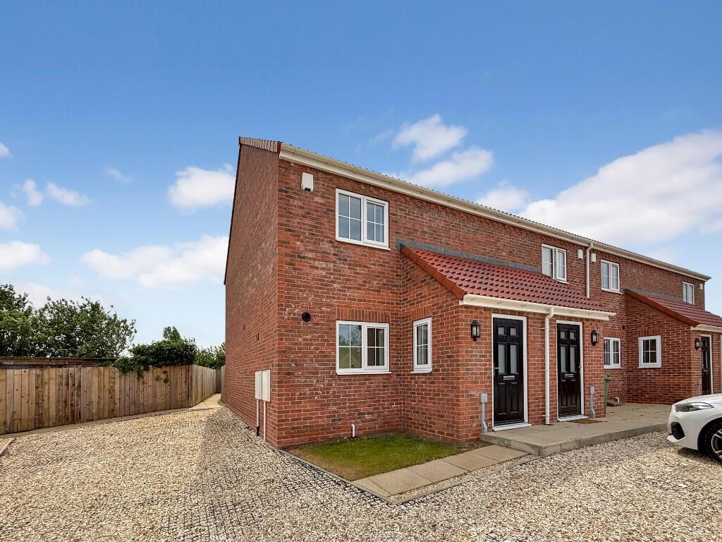 Main image of property: Cow Gait, North Frodingham