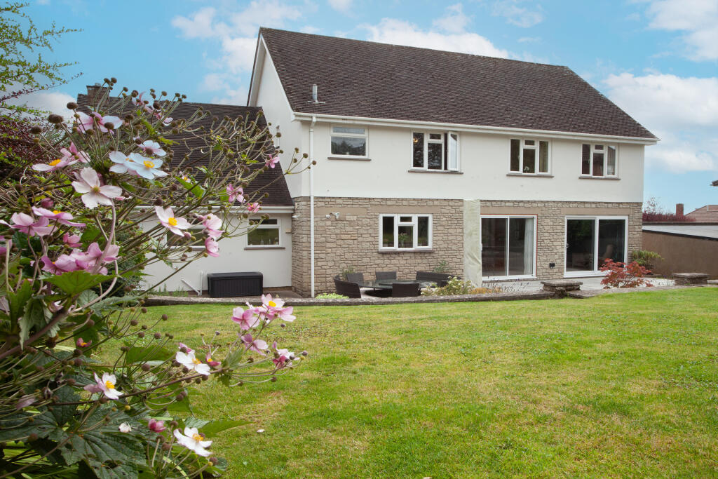 Additional image 2 of An immaculately presented six bedroom property in the prestigious location of Ash Lane, Wells.
