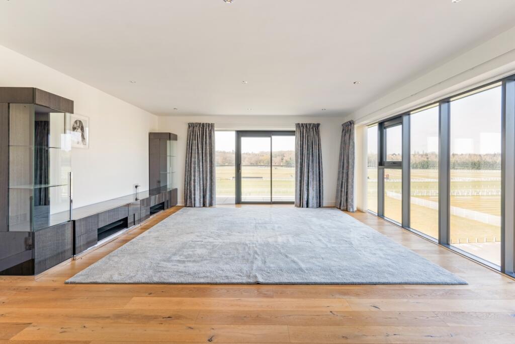 Main image of property: Kingman Way Newbury RG14