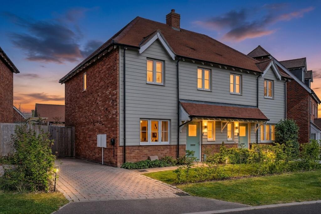 House in Tonbridge - View 4