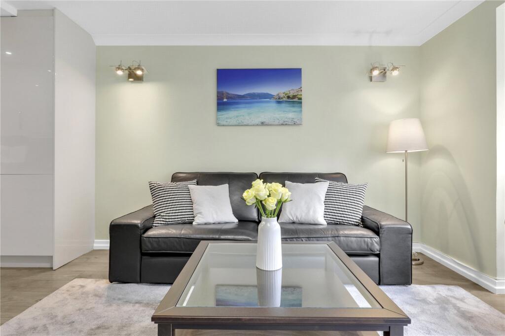 Apartment in London - View 4