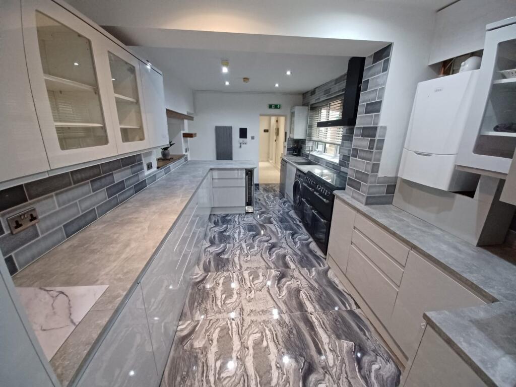 Main image of property: Wetherby Road, Leeds, West Yorkshire, LS17