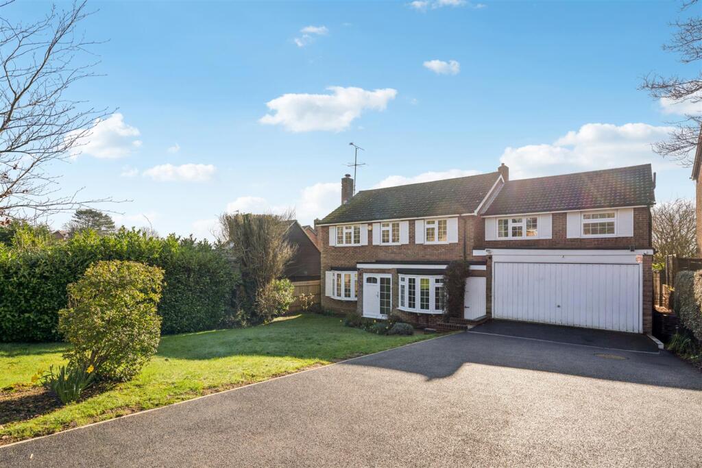 Main image of property: Holts Green, Great Brickhill, Buckinghamshire