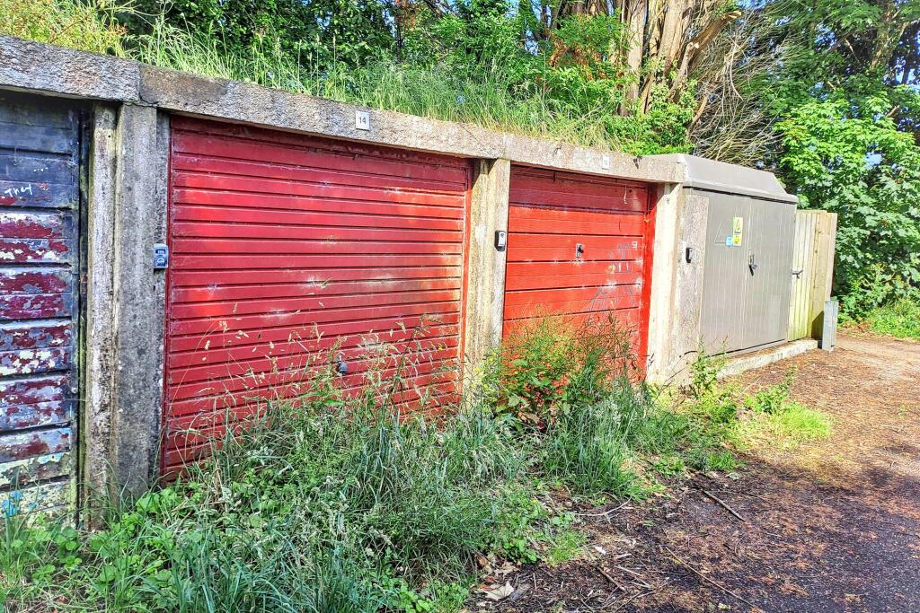 Garage 14 Manor Way, Heamoor, Penzance, TR18 3HX - View 2