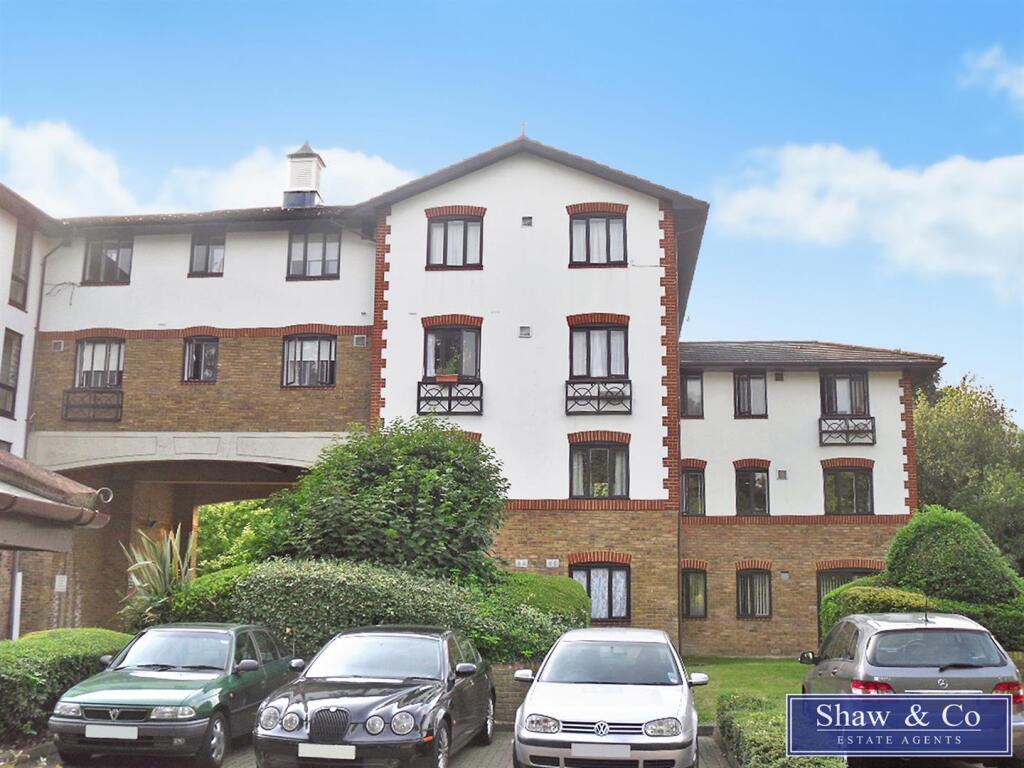 Main image of property: Lampton Road, Hounslow