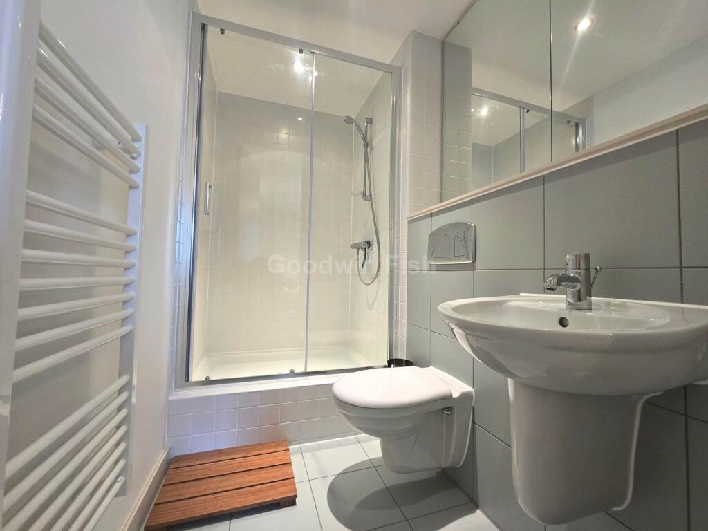 Apartment in Manchester - More