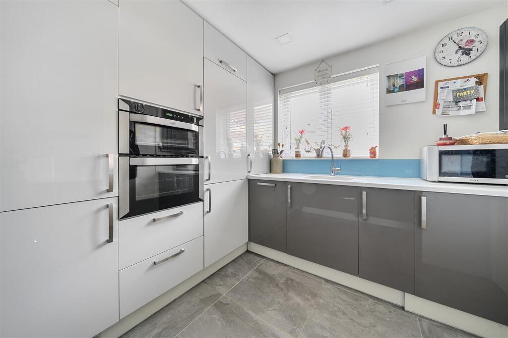 House in Fareham, North Fareham - View 4