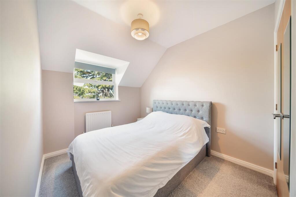 Apartment in Ipswich - View 5