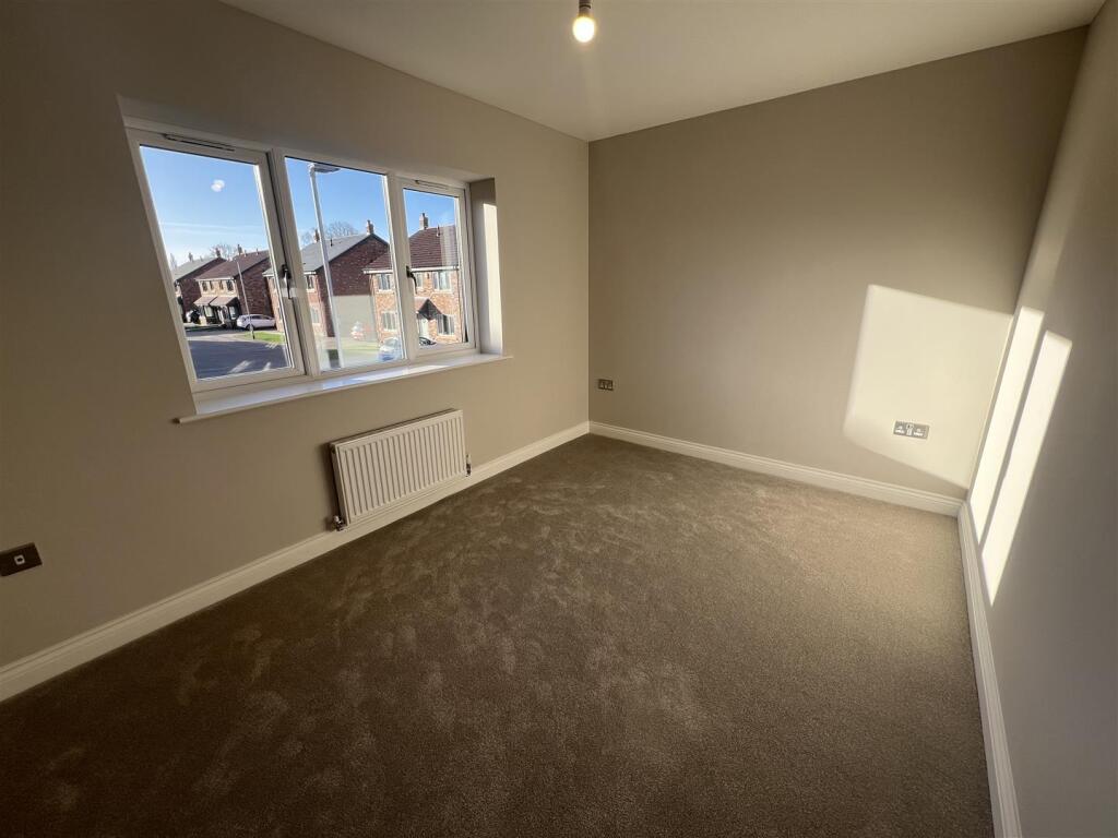 House in Cherry Burton - View 4