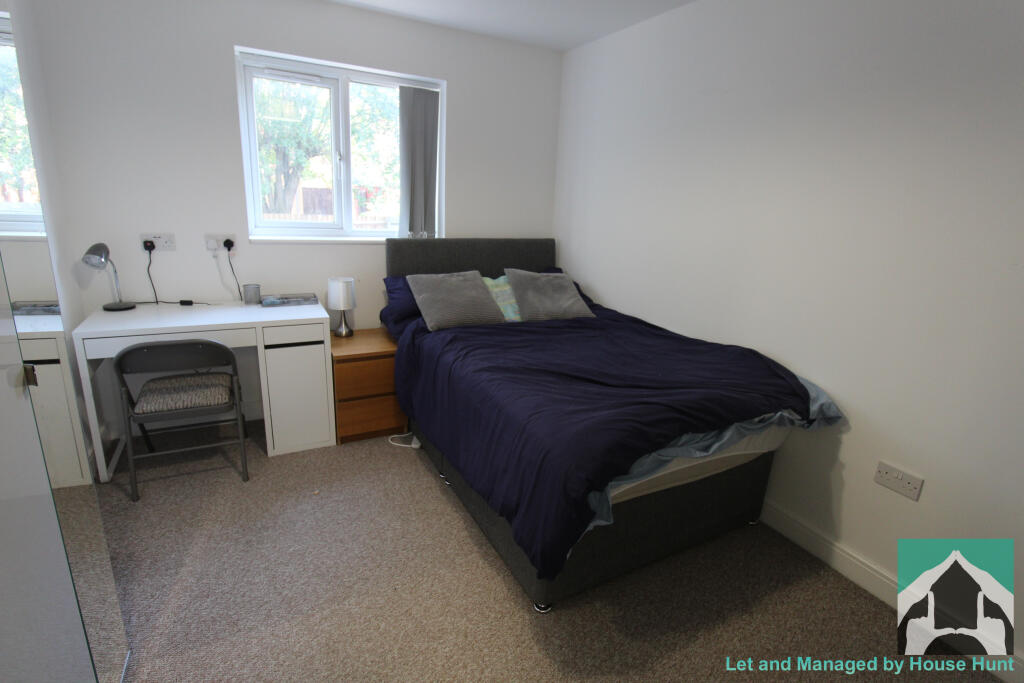 House in Birmingham, Selly Oak - More