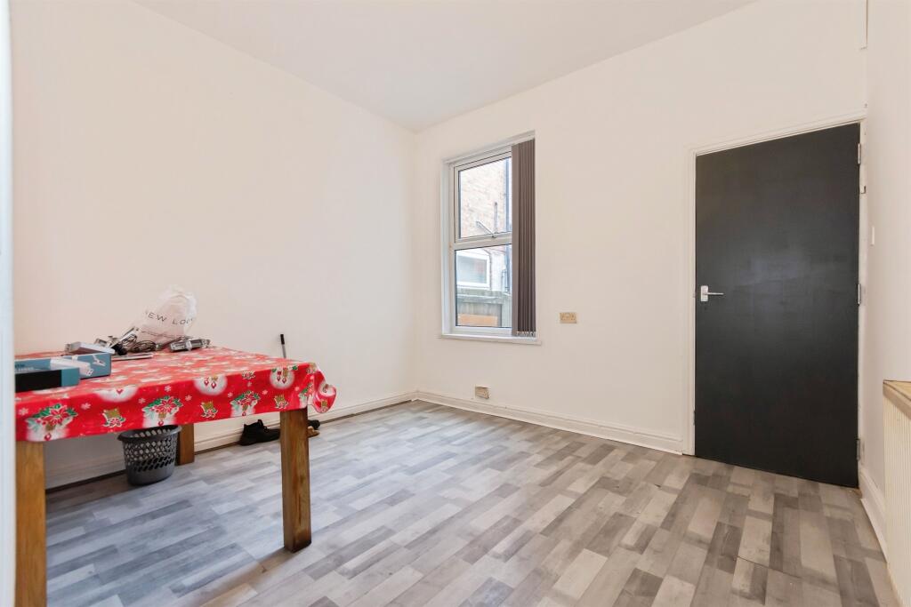 Newton Road, Sparkhill, BIRMINGHAM photo 5
