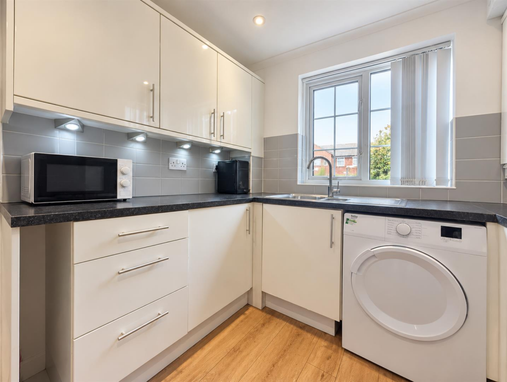 House in Colchester, Essex - View 5