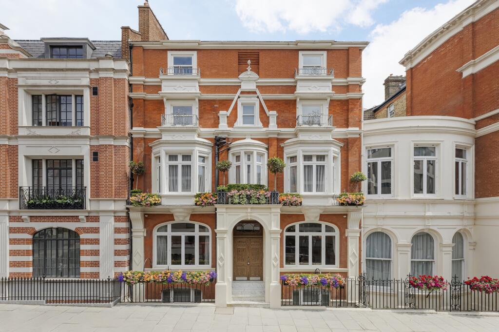 Main image of property: Chesterfield Hill, Mayfair, London, W1J