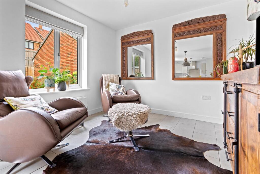 Huntsman Close, Sedgefield, Stockton-On-Tees photo 3