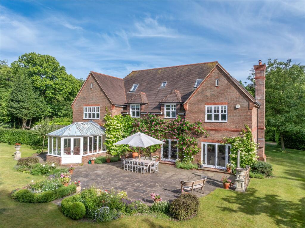Main image of property: Kings Drive, Midhurst, West Sussex, GU29
