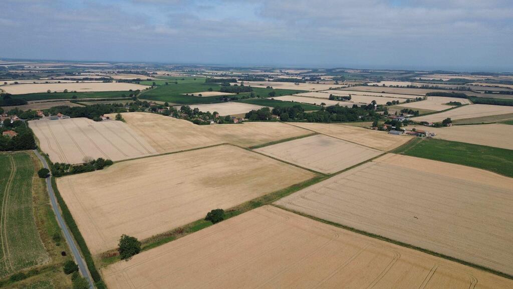 Grove Farm, Hindringham photo 5
