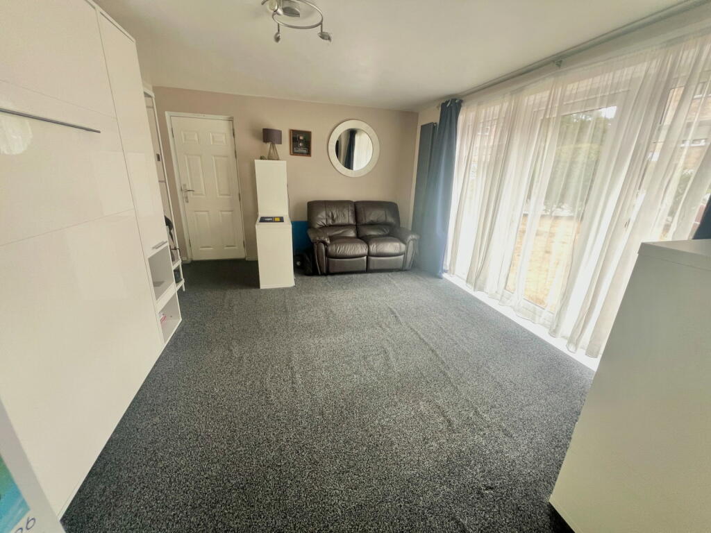 Broadsands Drive, Gosport, PO12 2UA photo 4