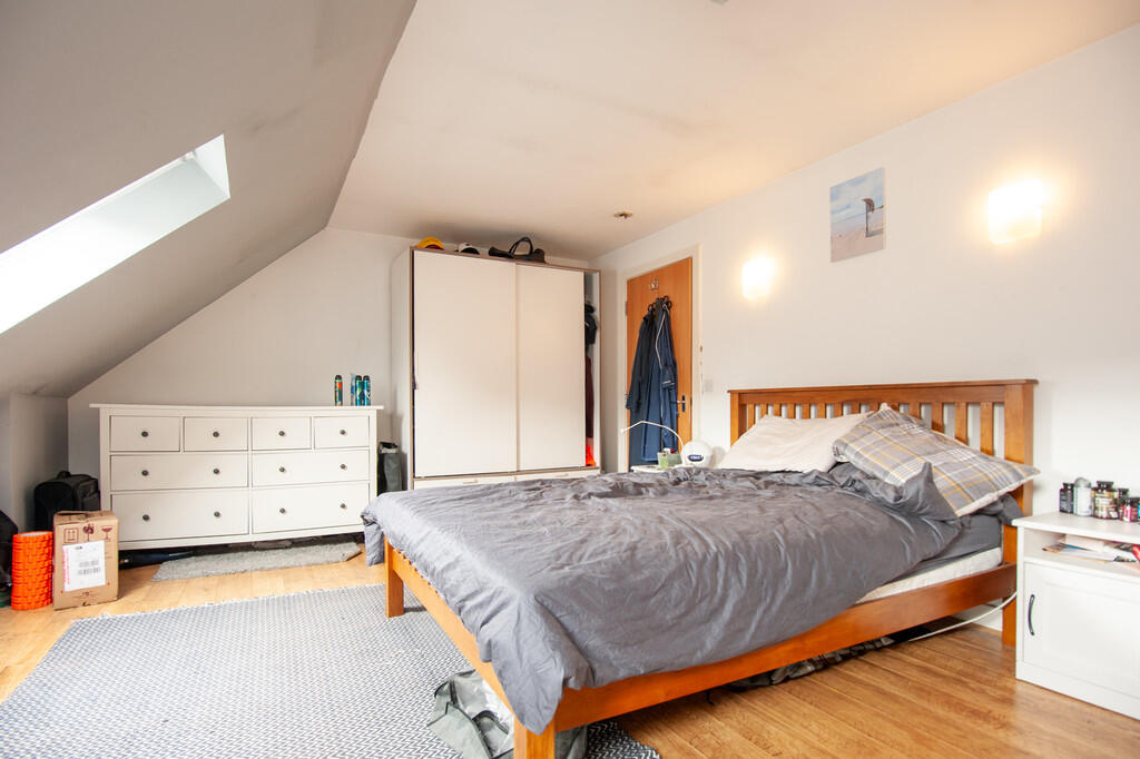Apartment in York - View 5