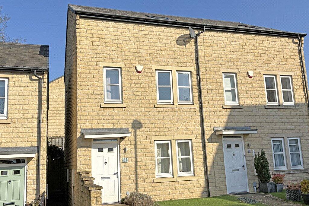Main image of property: 31 Hayton Way, Skipton, BD23 1DQ