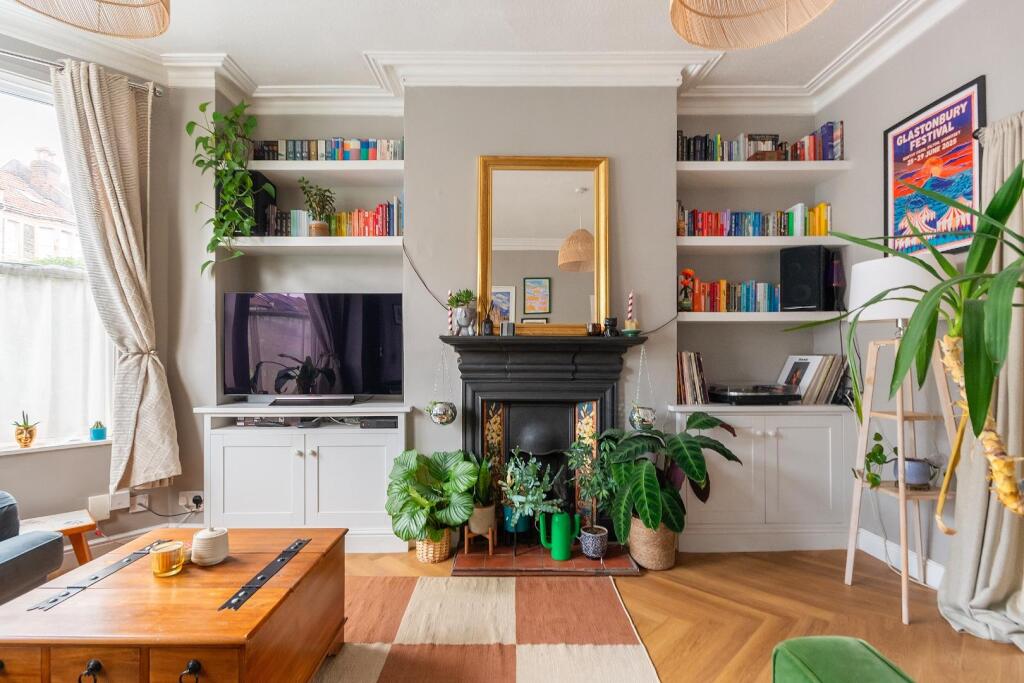 Main image of property: Gloucester Road, Horfield