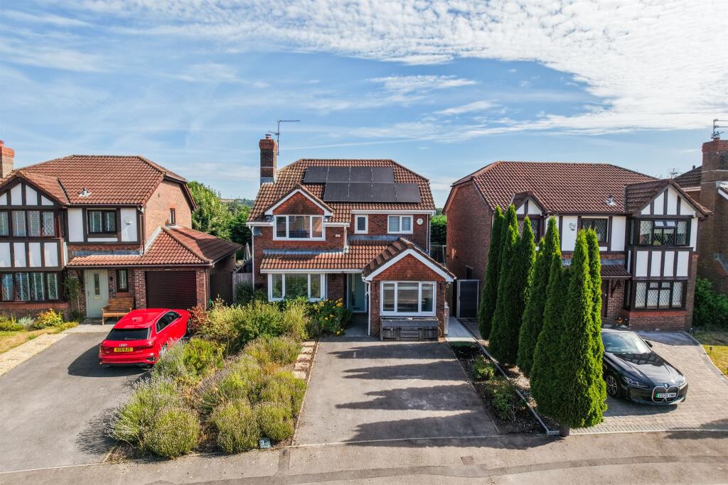 Main image of property: The Shires, Marshfield, Cardiff