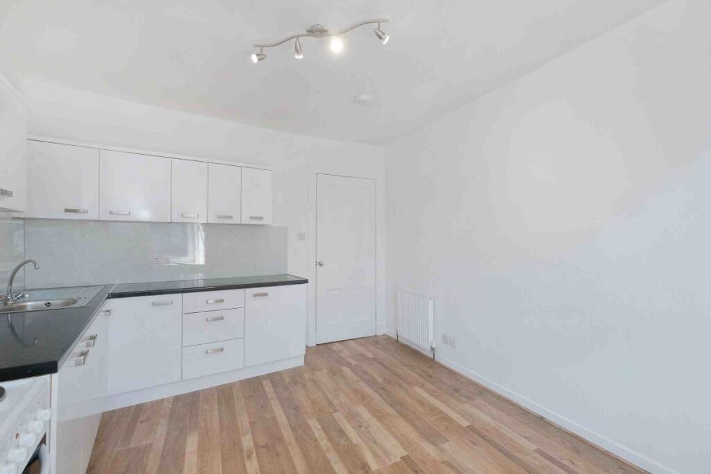 Flat 7, 54A Victoria Road, Aberdeen, Aberdeen City, AB11 9DS photo 4