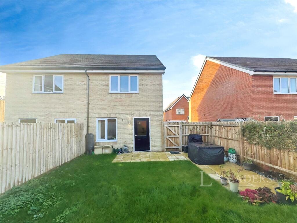 Basil Way, Saffron Walden, Essex photo 4