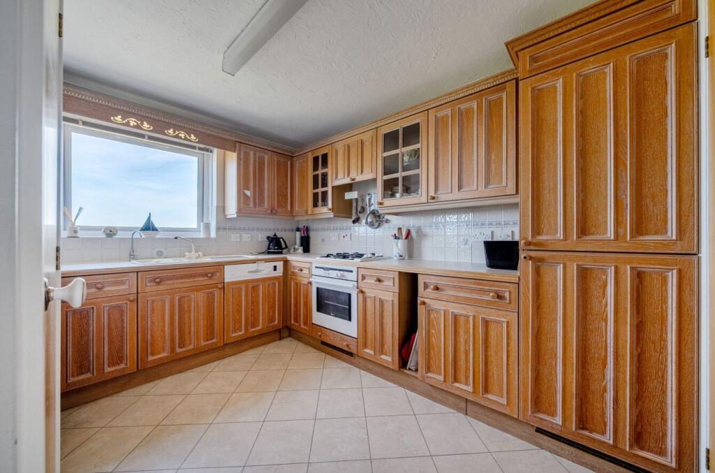 Apartment in New Forest, New Milton - More